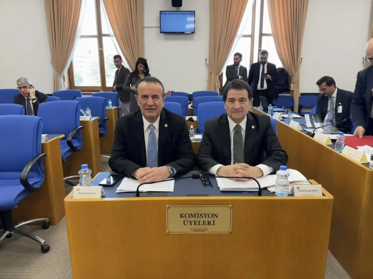 Antalya Milletvekili, Enerji ve Tabii Kaynaklar Bakanlığı 2026 Yılı Bütçe Görüşmelerini Değerlendirdi Antalya Milletvekili, Enerji ve Tabii Kaynaklar Bakanlığı 2026 Yılı Bütçe Görüşmelerini Değerlendirdi