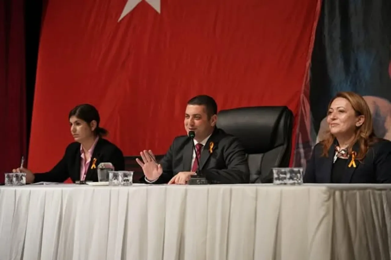 Torbalı Belediyesi Kasım Ayı Meclis Toplantısı Gerçekleştirildi Torbalı Belediyesi Kasım Ayı Meclis Toplantısı Gerçekleştirildi