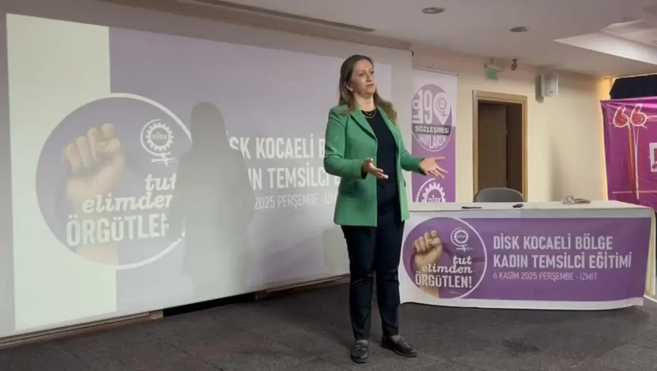 DİSK'ten 8 Mart Mesajı: Kadın İşçilerin Mücadelesi Vurgulandı DİSK'ten 8 Mart Mesajı: Kadın İşçilerin Mücadelesi Vurgulandı