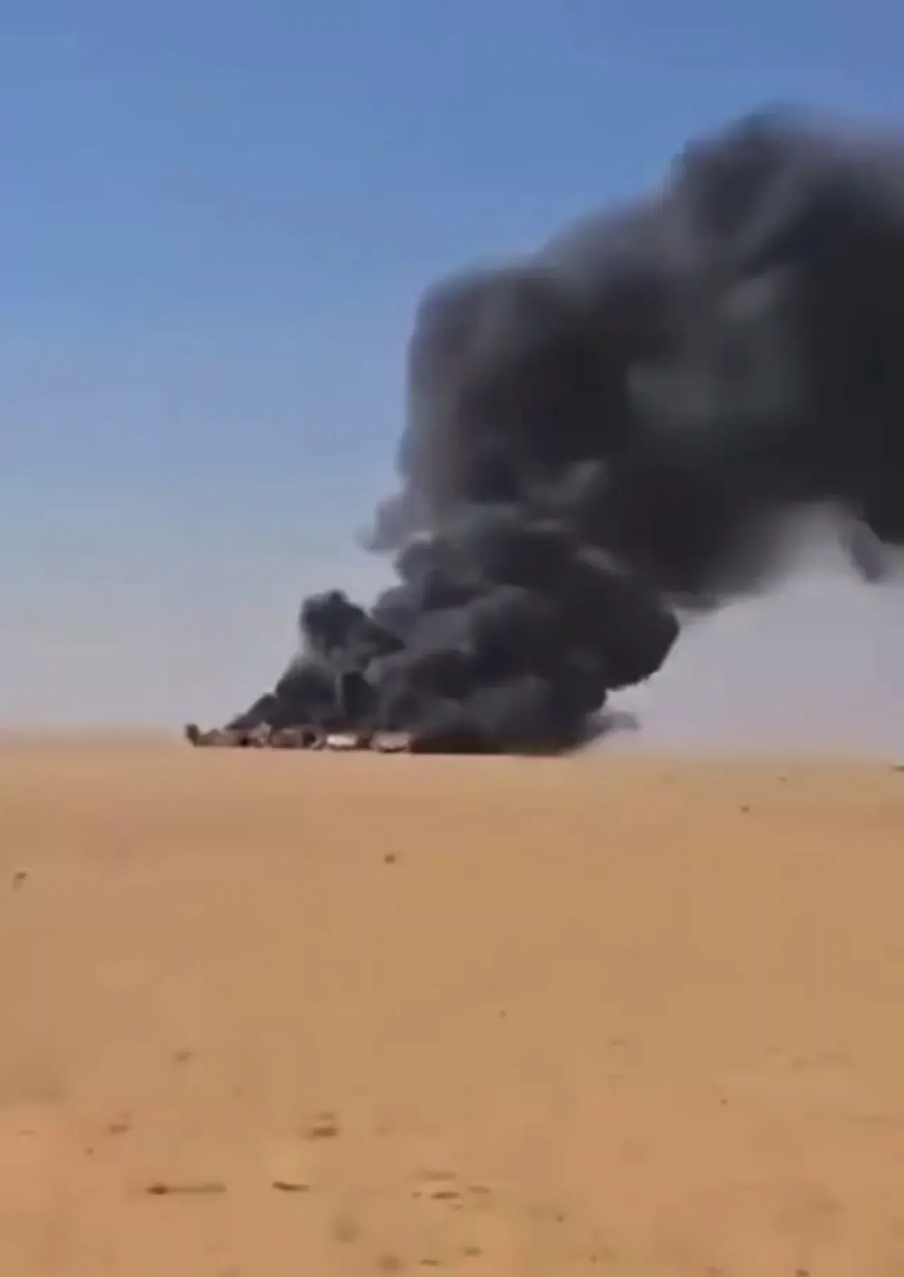 Sudan'da RSF Konvoyu SİHA Saldırısıyla İmha Edildi Sudan'da RSF Konvoyu SİHA Saldırısıyla İmha Edildi