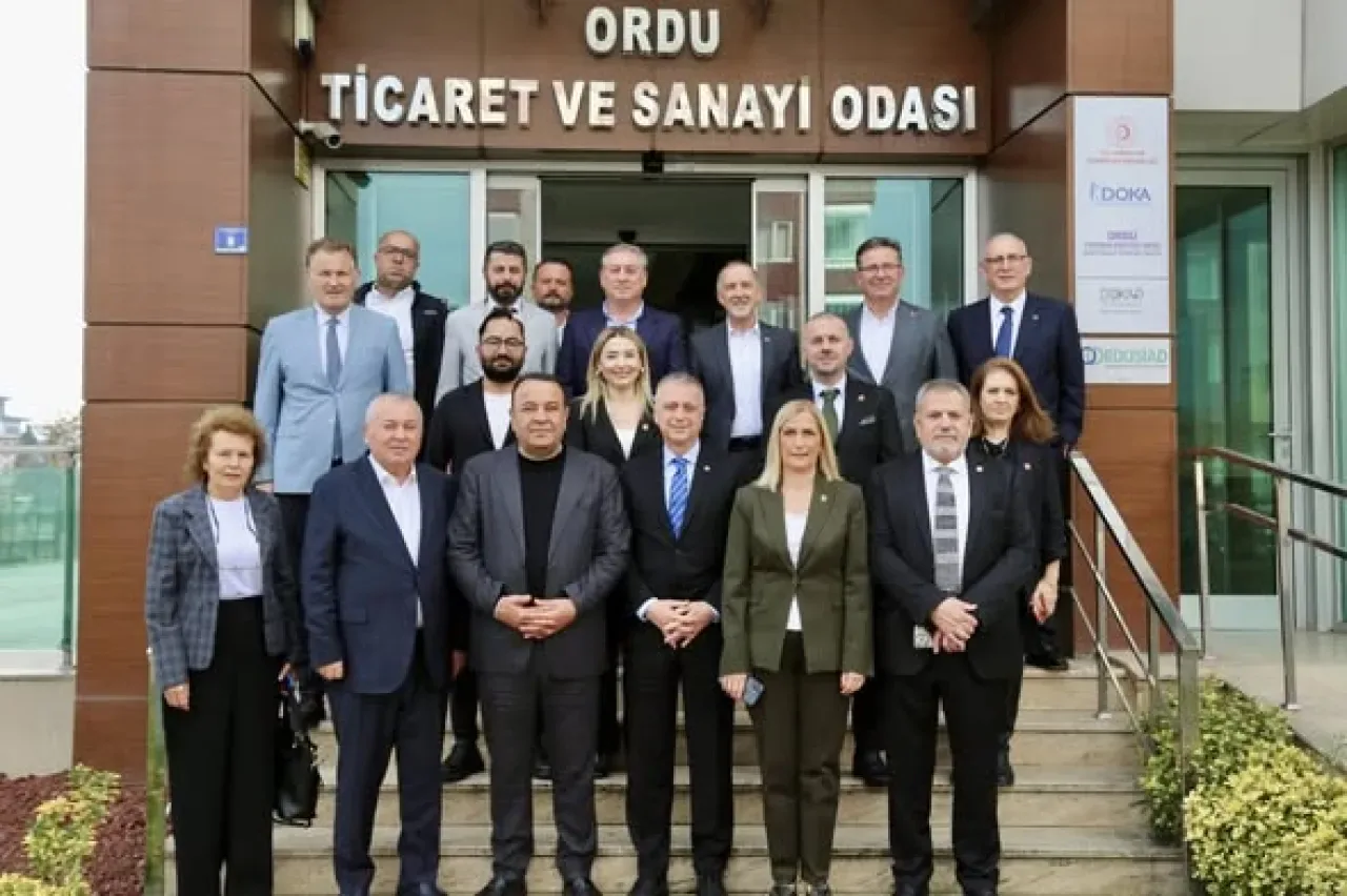 CHP'li Heyet Ordu'da Miting Öncesi Hazırlık Ziyaretlerinde Bulundu CHP'li Heyet Ordu'da Miting Öncesi Hazırlık Ziyaretlerinde Bulundu