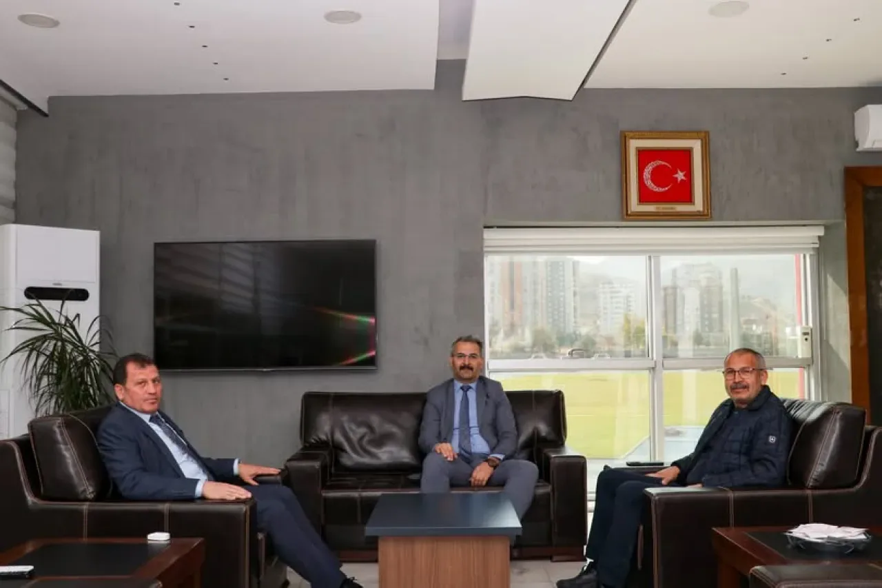 Kayseri'de Sportif Faaliyetler Memnuniyet Ziyareti Kayseri'de Sportif Faaliyetler Memnuniyet Ziyareti