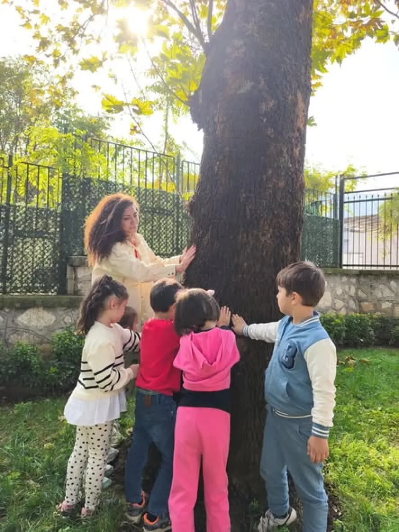 Bursa'da Çocuklara Sonbaharı Keşfetme Fırsatı Bursa'da Çocuklara Sonbaharı Keşfetme Fırsatı