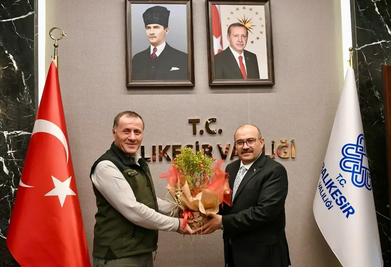 Balıkesir'de 11 Kasım Milli Ağaçlandırma Günü Hazırlıkları Vali Ustaoğlu'na Anlatıldı Balıkesir'de 11 Kasım Milli Ağaçlandırma Günü Hazırlıkları Vali Ustaoğlu'na Anlatıldı