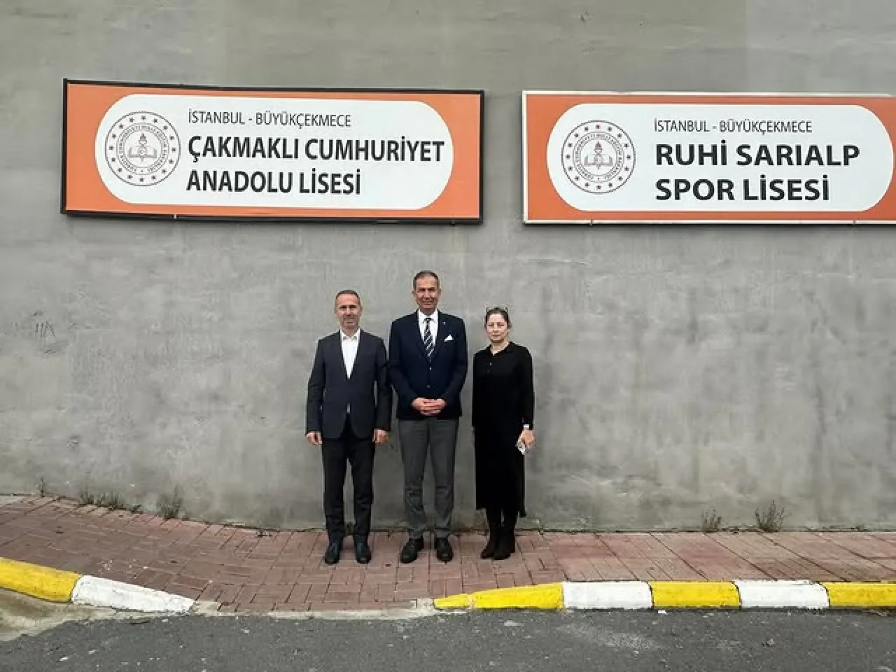 Büyükçekmece İlçe Milli Eğitim Müdürü Okul Ziyaretlerinde Buluştu Büyükçekmece İlçe Milli Eğitim Müdürü Okul Ziyaretlerinde Buluştu