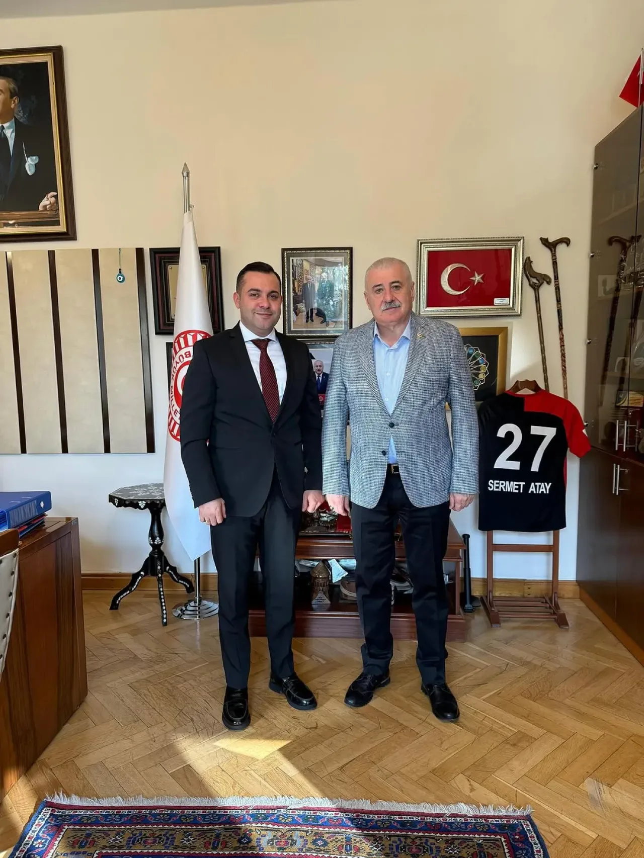 Gaziantep Milletvekili Sermet Atay, Yerel İş İnsanı Adem Demirdaş'ı Kabul Etti Gaziantep Milletvekili Sermet Atay, Yerel İş İnsanı Adem Demirdaş'ı Kabul Etti