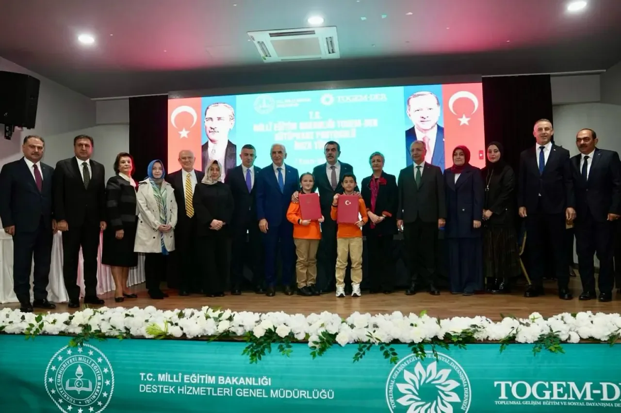 Ümraniye'de 49 Okula Modern Kütüphane Kazandırılacak Ümraniye'de 49 Okula Modern Kütüphane Kazandırılacak