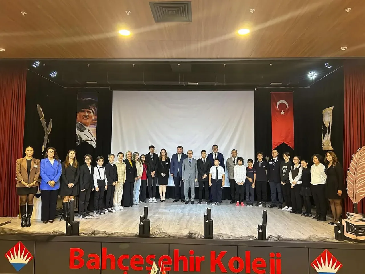 Yenimahalle'de Prof. Dr. Halil İnalcık Anıldı Yenimahalle'de Prof. Dr. Halil İnalcık Anıldı