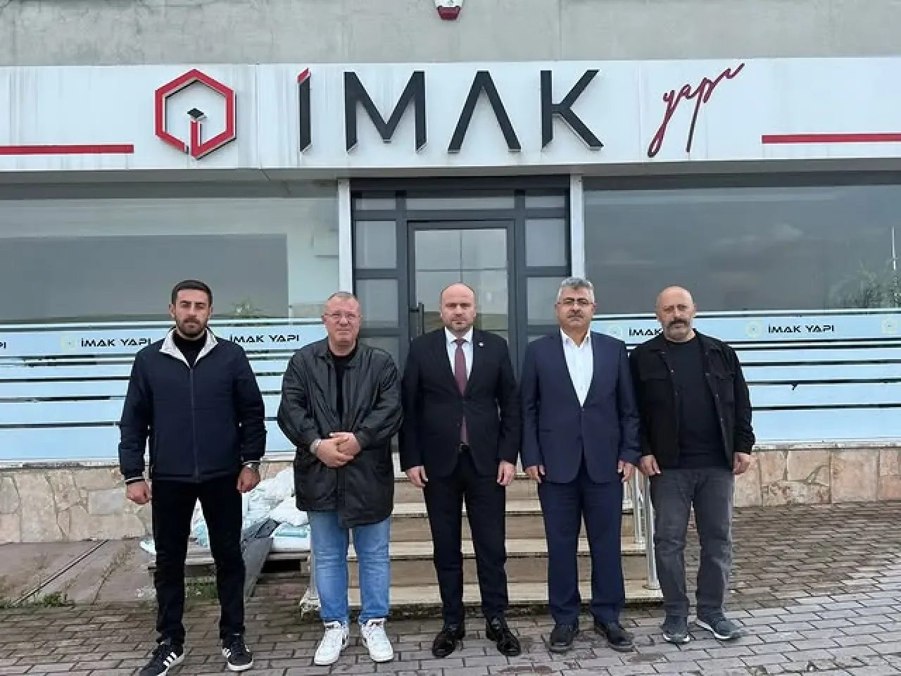 MHP Silivri İlçe Başkanı Hakan Bakmaz, Turizm ve İhracat Projelerini Değerlendirdi MHP Silivri İlçe Başkanı Hakan Bakmaz, Turizm ve İhracat Projelerini Değerlendirdi