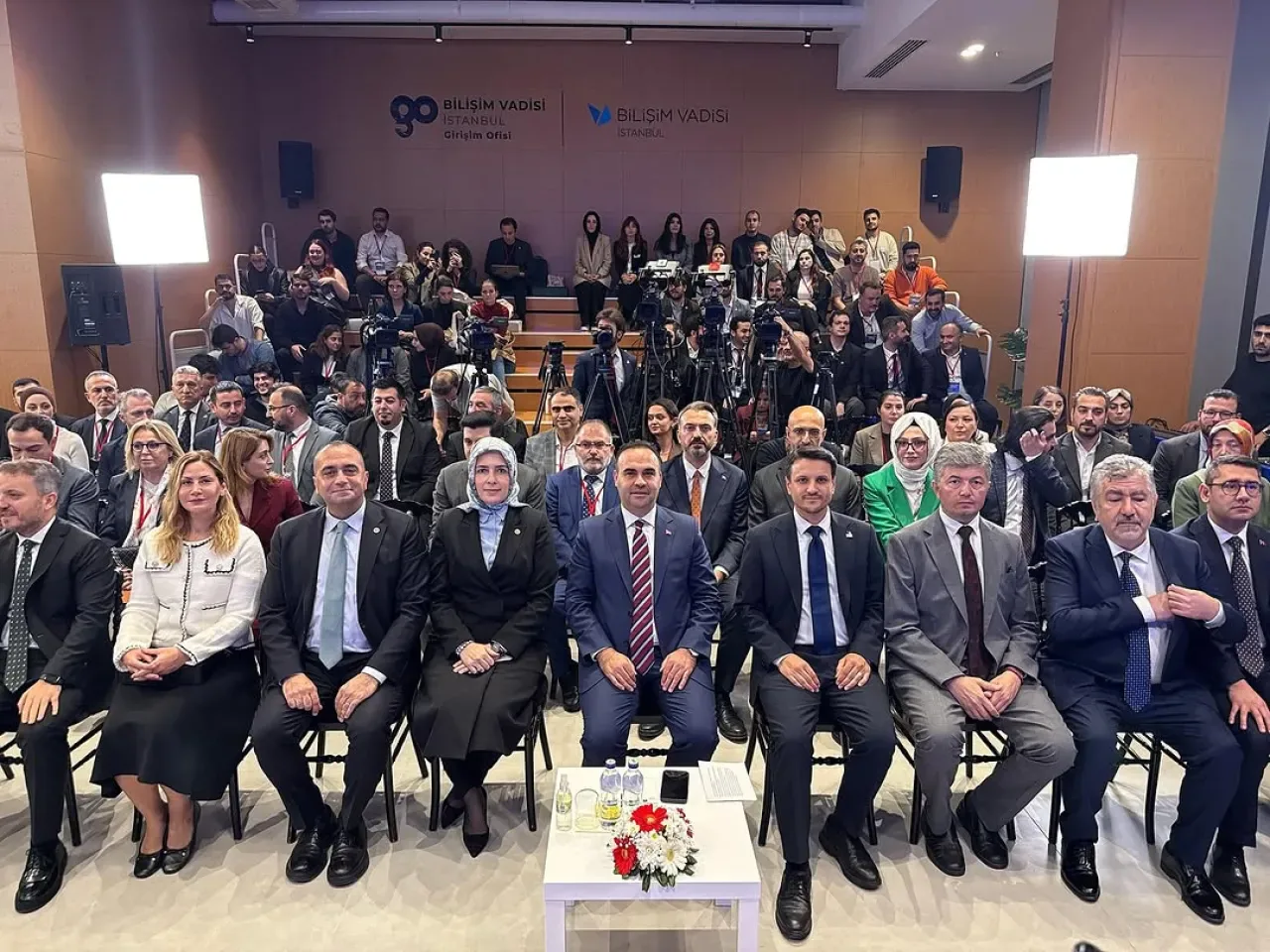 Bilişim Vadisi GO, Türkiye'nin Teknoloji Vizyonuna Yön Veriyor Bilişim Vadisi GO, Türkiye'nin Teknoloji Vizyonuna Yön Veriyor