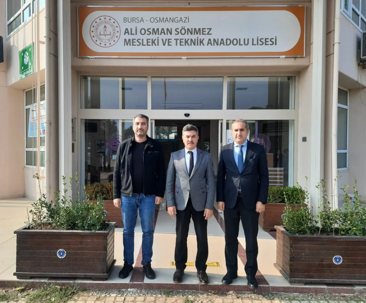 Osmangazi İlçe Milli Eğitim Müdürü Metin Sezer, Atatürk'ü Anma Programında Osmangazi İlçe Milli Eğitim Müdürü Metin Sezer, Atatürk'ü Anma Programında