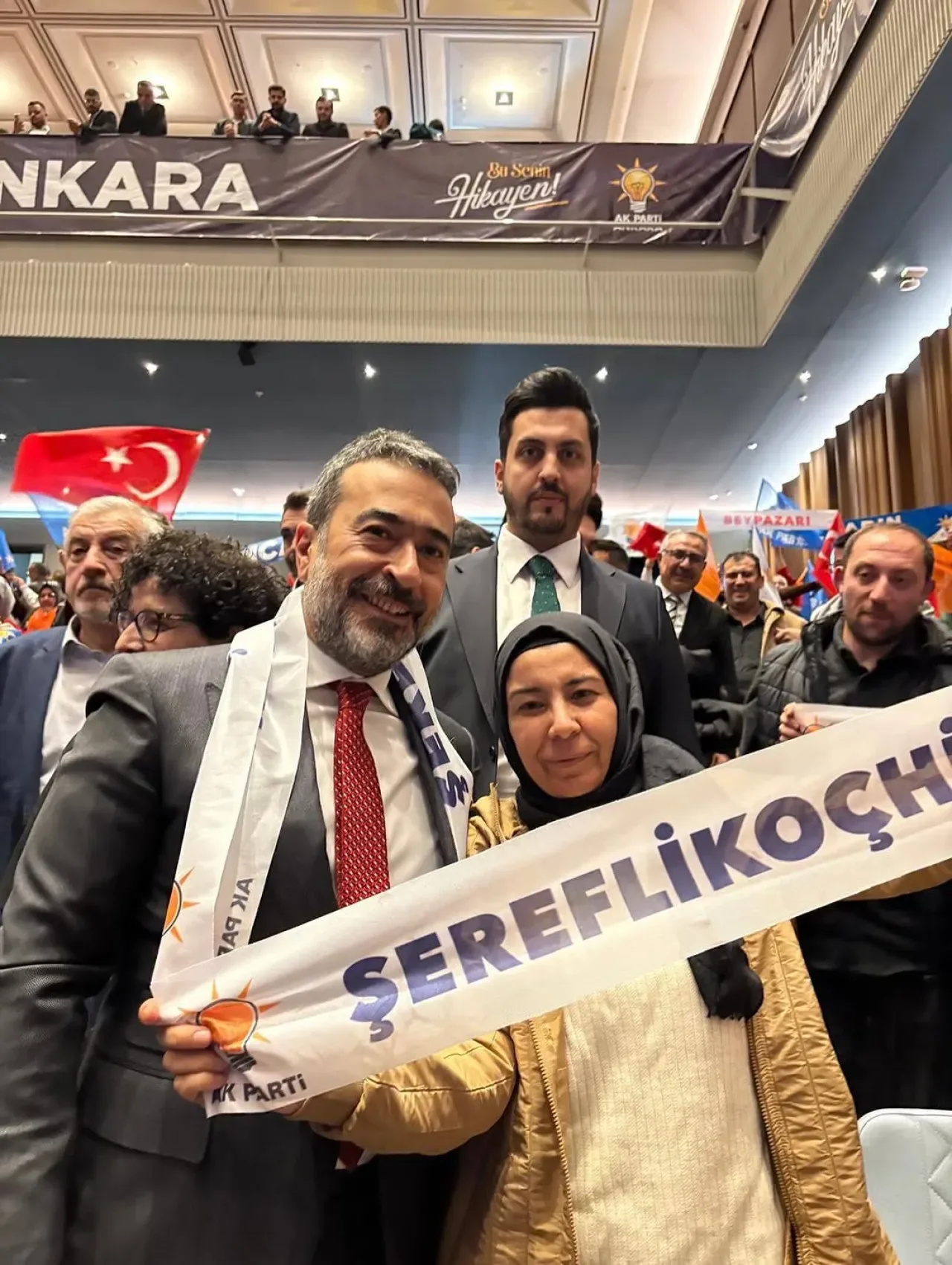 AK Parti Şereflikoçhisar Teşkilatı, Ankara'da Düzenlenen Teşkilat Akademisi Programına Katıldı AK Parti Şereflikoçhisar Teşkilatı, Ankara'da Düzenlenen Teşkilat Akademisi Programına Katıldı