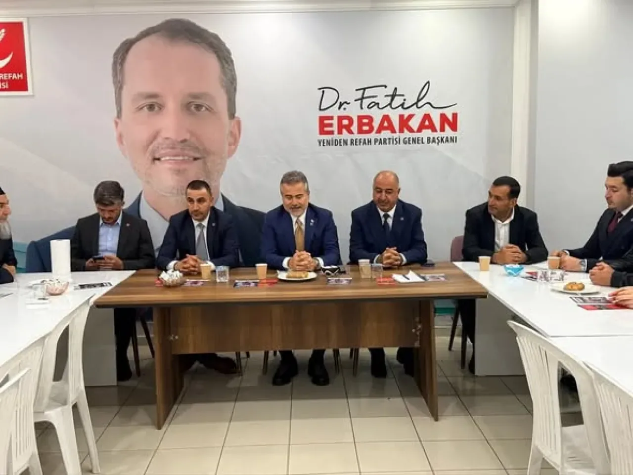 Yeniden Refah Partisi, 3. Olağan Büyük Kongre Öncesi İstanbul'da Tanıtım Çalışması Yaptı Yeniden Refah Partisi, 3. Olağan Büyük Kongre Öncesi İstanbul'da Tanıtım Çalışması Yaptı
