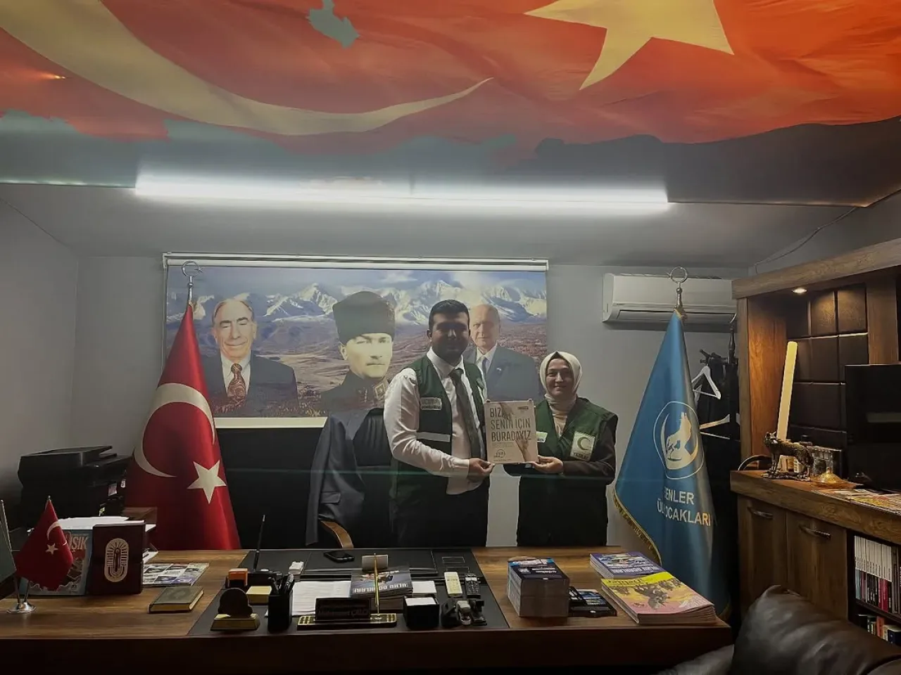 Yeşilay Esenler Şubesi ve Ülkü Ocakları İlçe Başkanlığı'ndan İş Birliği Görüşmesi Yeşilay Esenler Şubesi ve Ülkü Ocakları İlçe Başkanlığı'ndan İş Birliği Görüşmesi
