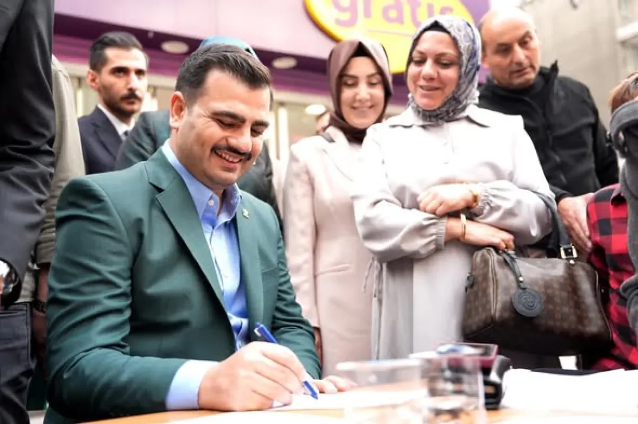 AK Parti'den Karabük Teşkilatına Ziyaret AK Parti'den Karabük Teşkilatına Ziyaret
