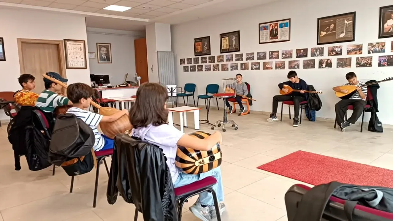 Polatlı Belediyesi Kültür Sanat Kursları Yoğun İlgi Görüyor Polatlı Belediyesi Kültür Sanat Kursları Yoğun İlgi Görüyor