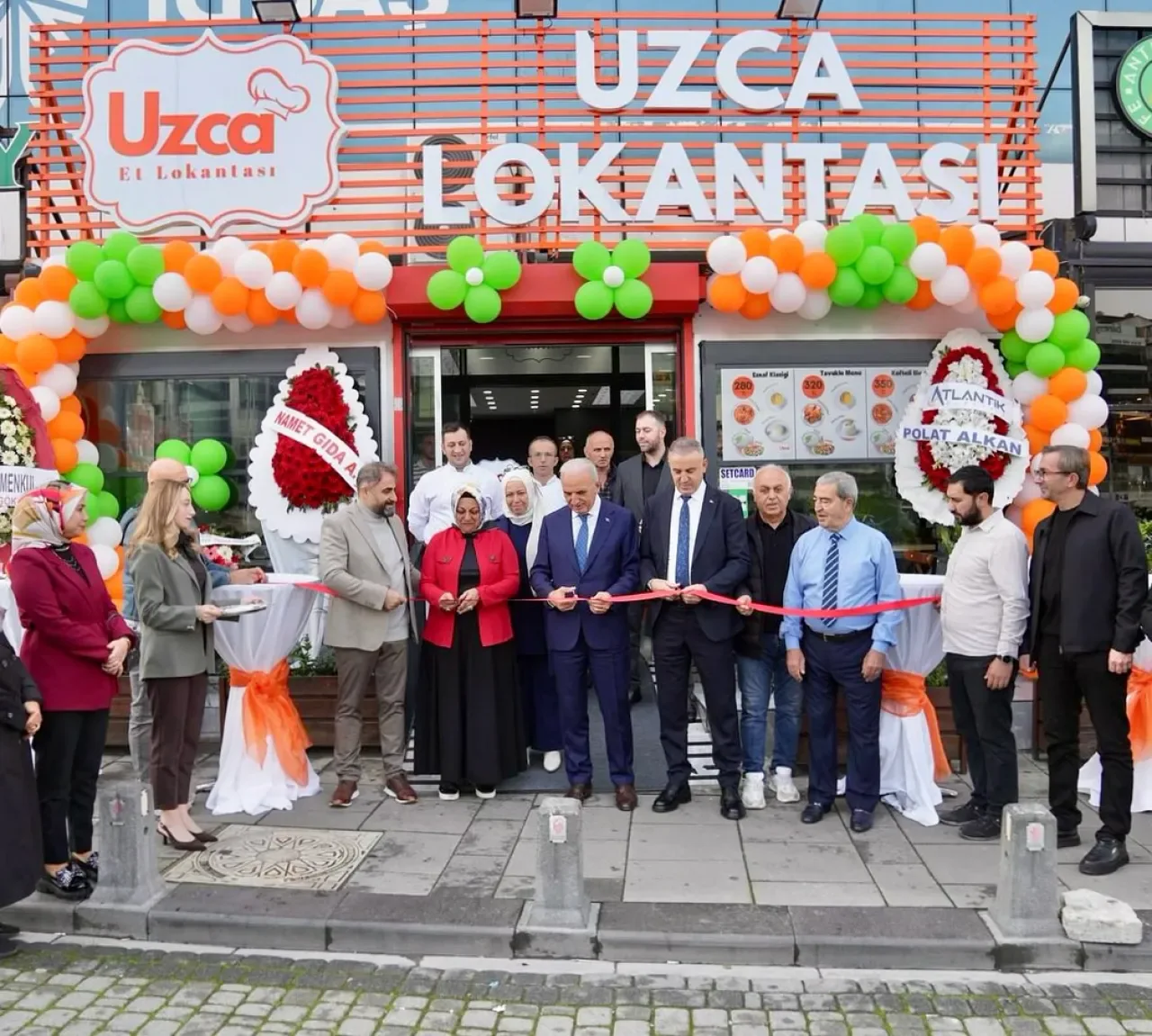 Ümraniye'de Yeni Bir Lezzet Durağı: Madenler Mahallesi'nde Uzca Lokantası Açıldı Ümraniye'de Yeni Bir Lezzet Durağı: Madenler Mahallesi'nde Uzca Lokantası Açıldı
