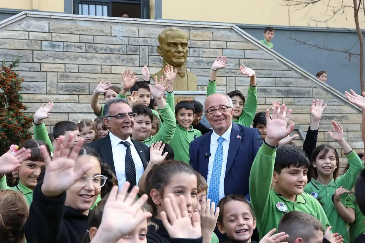 Şile Belediyesi, Ağva'da Eğitim Kurumlarını Ziyaret Etti ve Kadın Buluşması Düzenledi Şile Belediyesi, Ağva'da Eğitim Kurumlarını Ziyaret Etti ve Kadın Buluşması Düzenledi