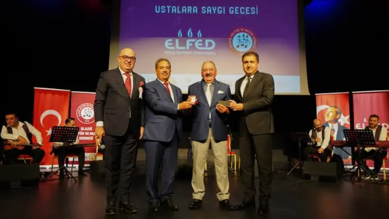Ustalara Saygı Gecesi'nde Harput Türküleri Coşkusu Ustalara Saygı Gecesi'nde Harput Türküleri Coşkusu
