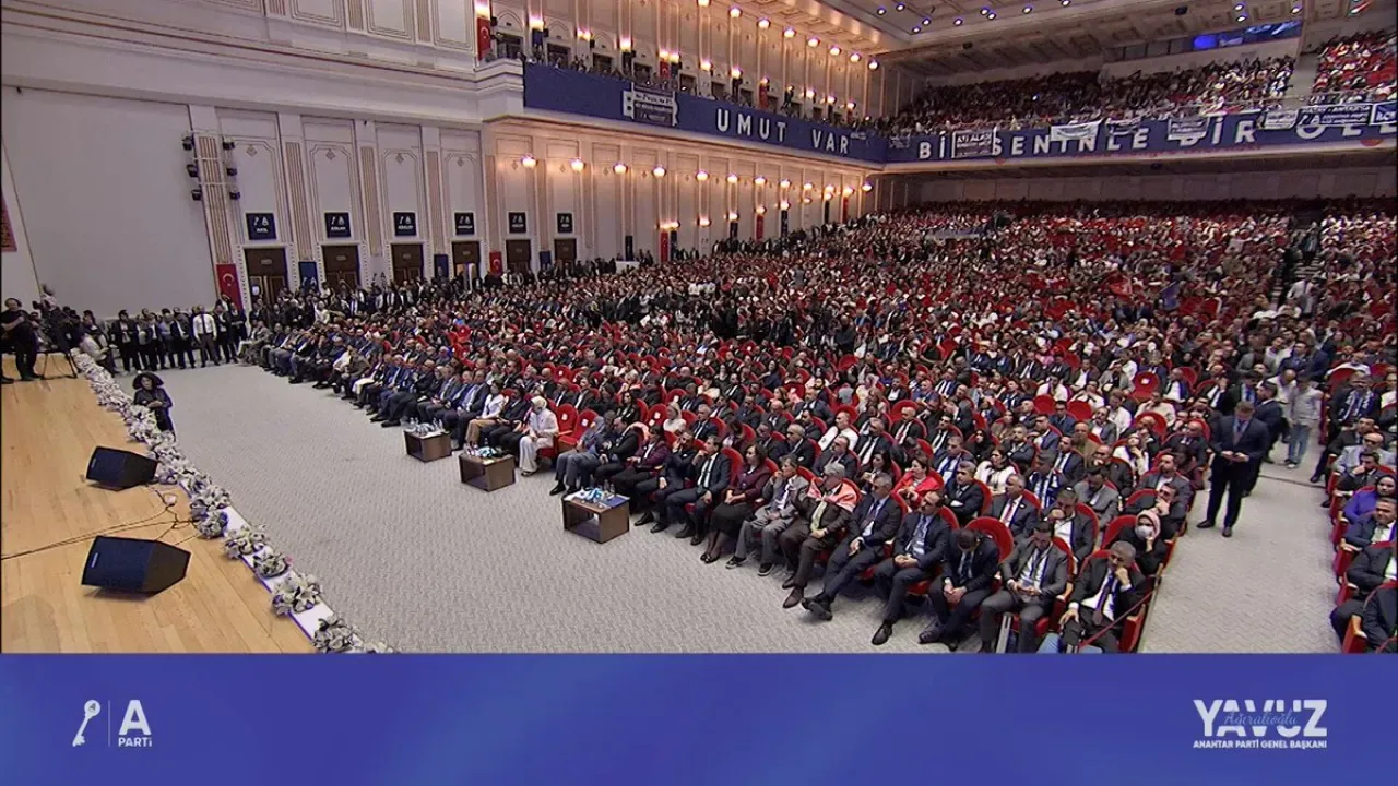 Anahtar Parti Genel Başkanı Ağıralioğlu: "Karnenizden Sorunları Sayıp Döküyorsunuz" Anahtar Parti Genel Başkanı Ağıralioğlu: "Karnenizden Sorunları Sayıp Döküyorsunuz"