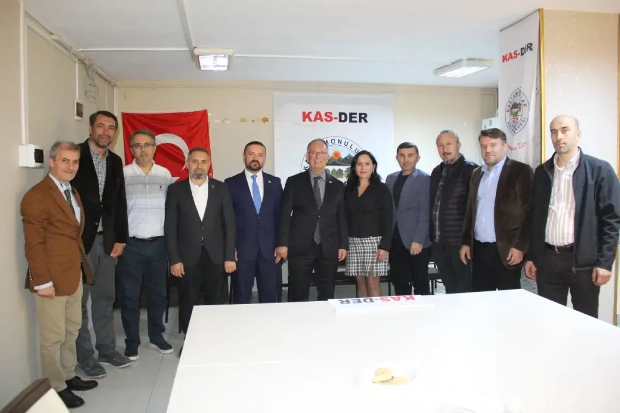 Saadet Partili Milletvekili Şerafettin Kılıç, Çekmeköy KAS DER'de Saadet Partili Milletvekili Şerafettin Kılıç, Çekmeköy KAS DER'de