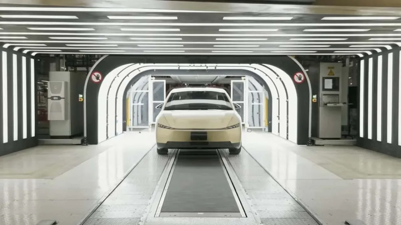 Tesla, Otonom Taksi Modeli Cybercab'in Üretimine 2026'da Başlıyor Tesla, Otonom Taksi Modeli Cybercab'in Üretimine 2026'da Başlıyor