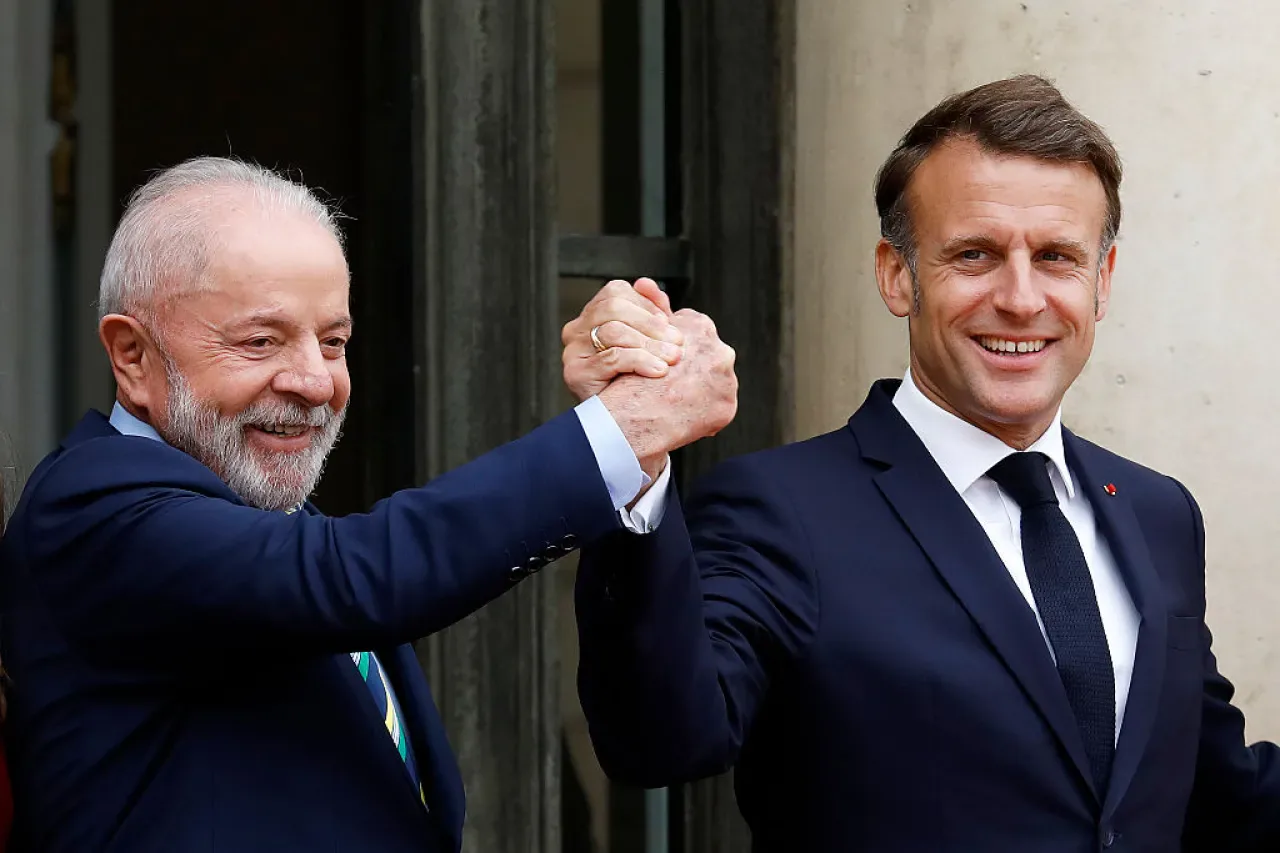 Fransa'da Macron'un Mercosur Açıklaması Sert Tepkilere Yol Açtı Fransa'da Macron'un Mercosur Açıklaması Sert Tepkilere Yol Açtı