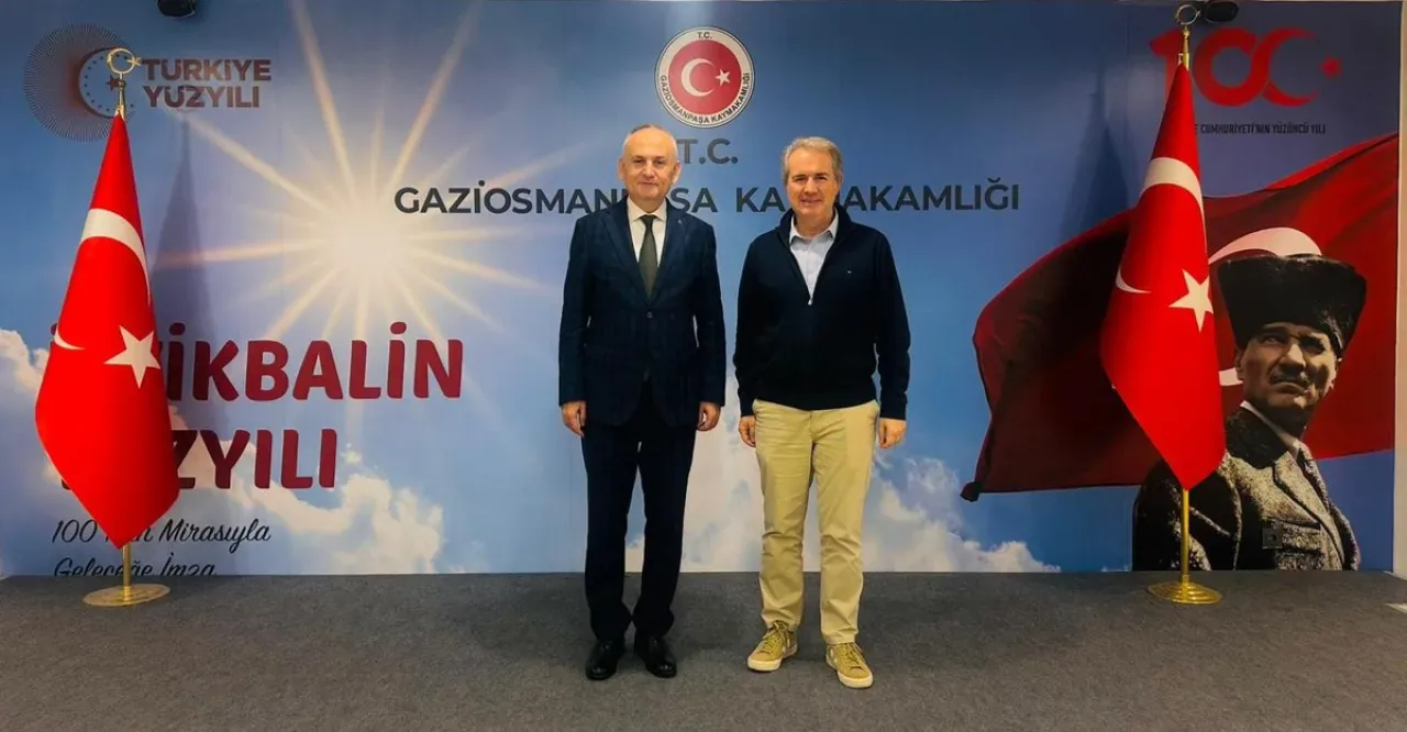 Gaziosmanpaşa Kaymakamı İskender Yönden, Işık Okulları Müdürü'nün Ziyaretini Ağırladı Gaziosmanpaşa Kaymakamı İskender Yönden, Işık Okulları Müdürü'nün Ziyaretini Ağırladı