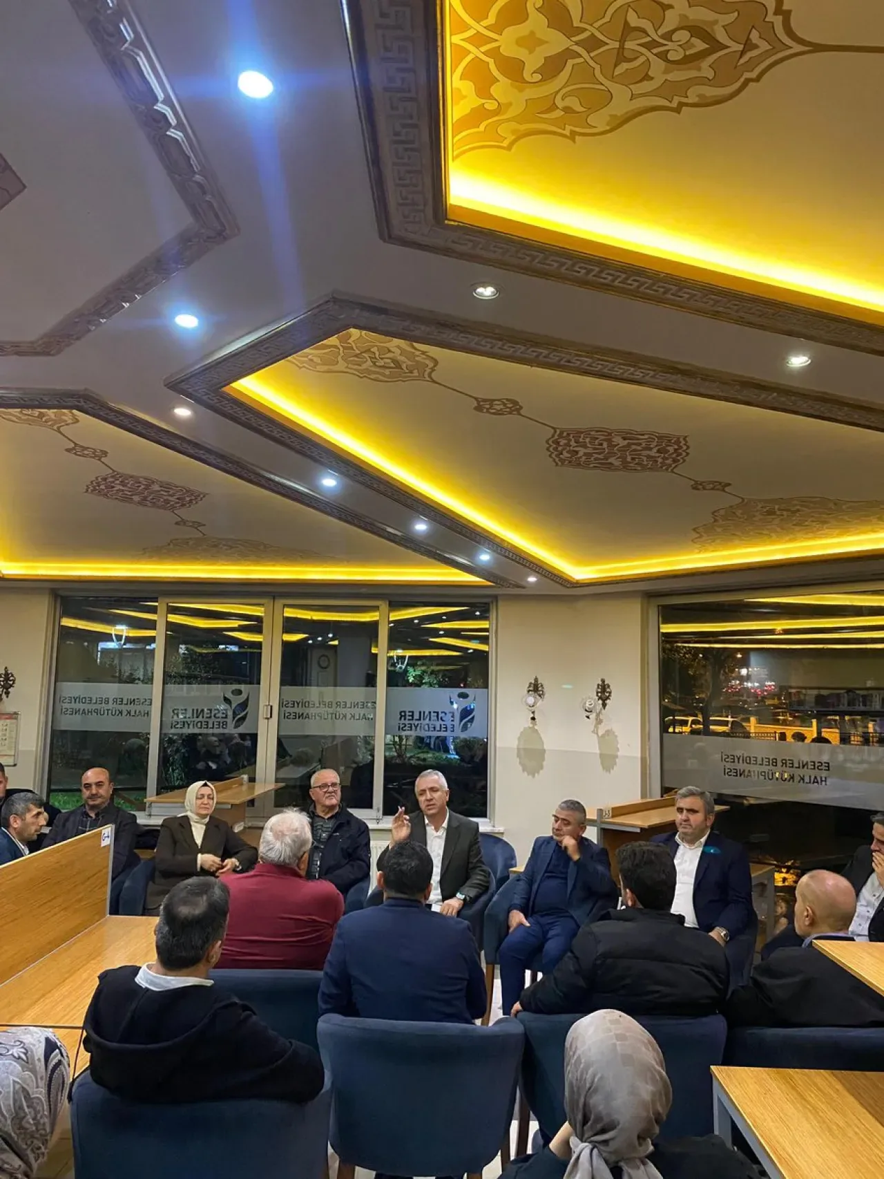 AK Parti Esenyer İlçe Başkanı Mahalle Toplantılarında AK Parti Esenyer İlçe Başkanı Mahalle Toplantılarında
