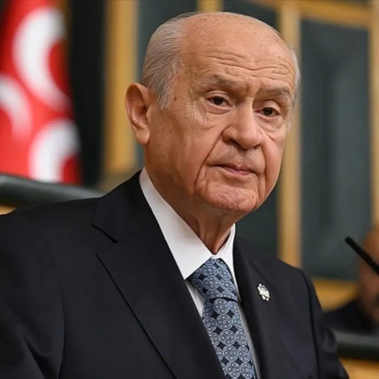 Selahattin Demirtaş'ın Tahliyesi Mecliste Tartışma Yarattı: Bahçeli Talep Etti, HÜDA PAR Karşı Çıktı Selahattin Demirtaş'ın Tahliyesi Mecliste Tartışma Yarattı: Bahçeli Talep Etti, HÜDA PAR Karşı Çıktı