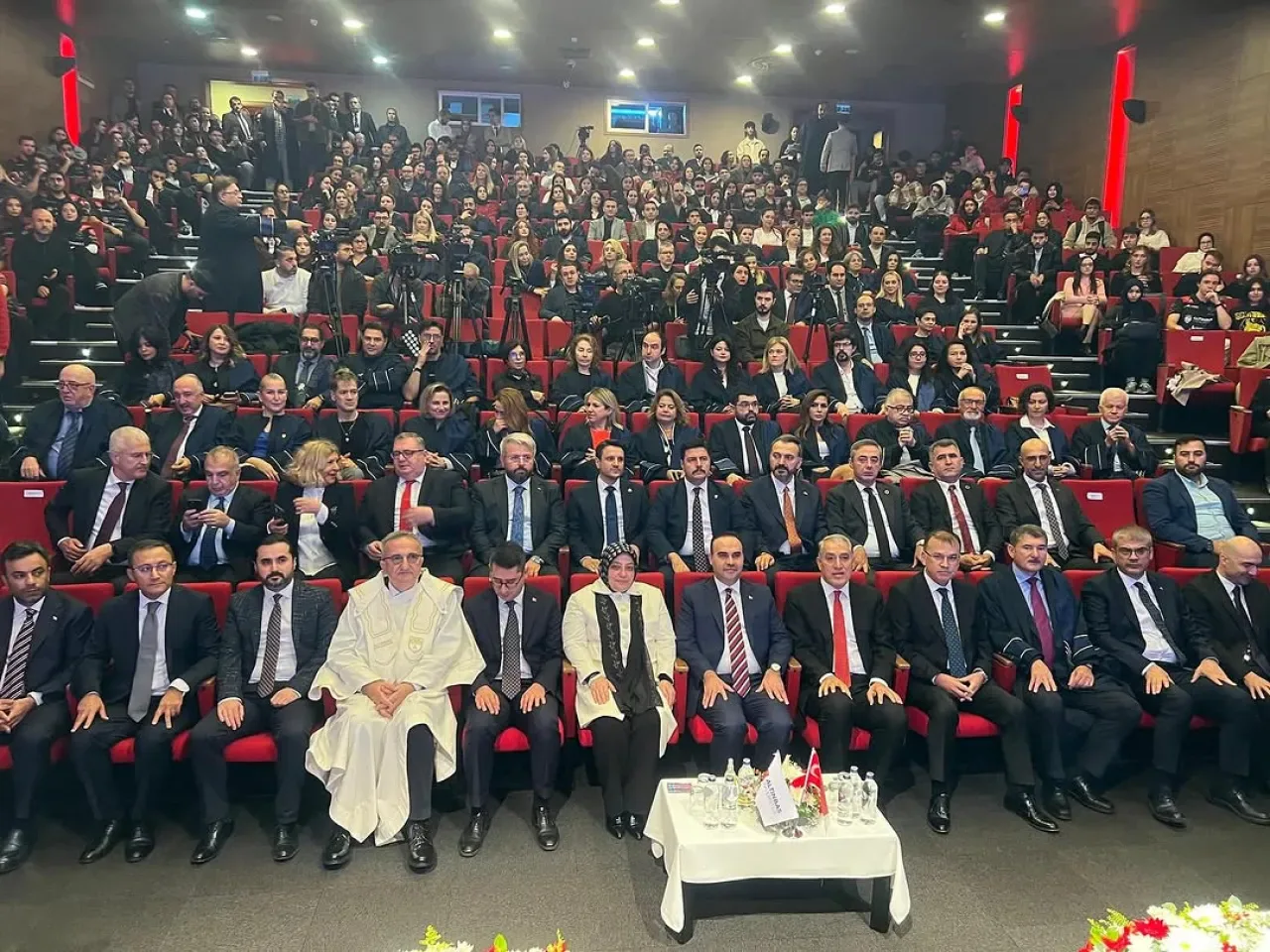 Altınbaş Teknopark Resmen Açıldı: Sanayi ve Teknoloji Bakanı Kacır Katıldı Altınbaş Teknopark Resmen Açıldı: Sanayi ve Teknoloji Bakanı Kacır Katıldı