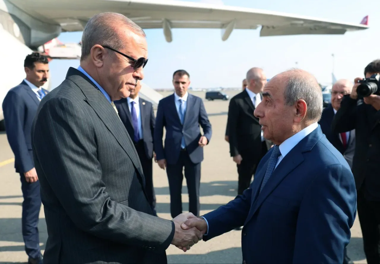 Cumhurbaşkanı Erdoğan, 8 Kasım Zafer Günü Töreni İçin Bakü'ye Ulaştı Cumhurbaşkanı Erdoğan, 8 Kasım Zafer Günü Töreni İçin Bakü'ye Ulaştı