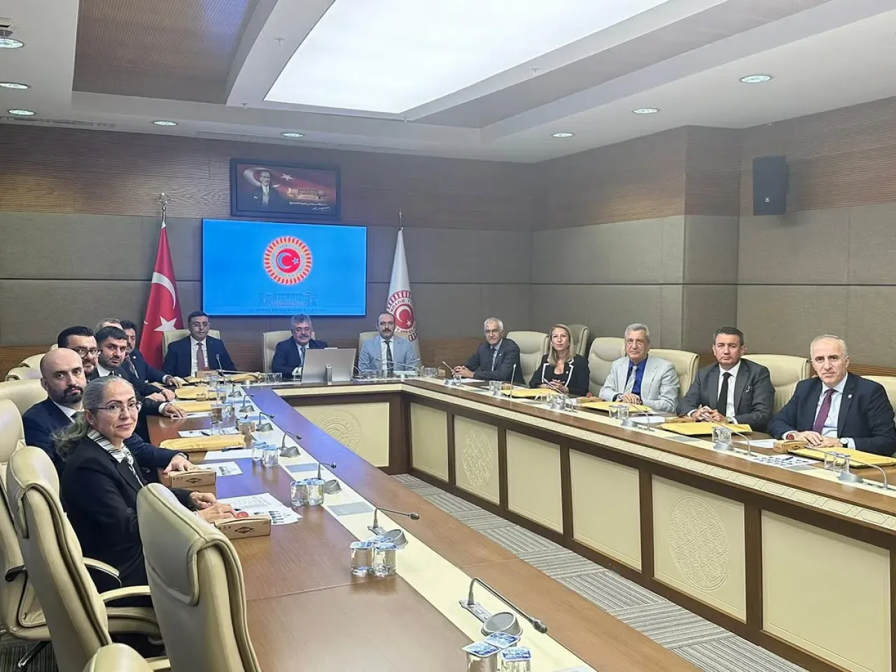 TBMM'de 2024 Yılı İstihbarat ve Güvenlik Raporu Görüşüldü TBMM'de 2024 Yılı İstihbarat ve Güvenlik Raporu Görüşüldü