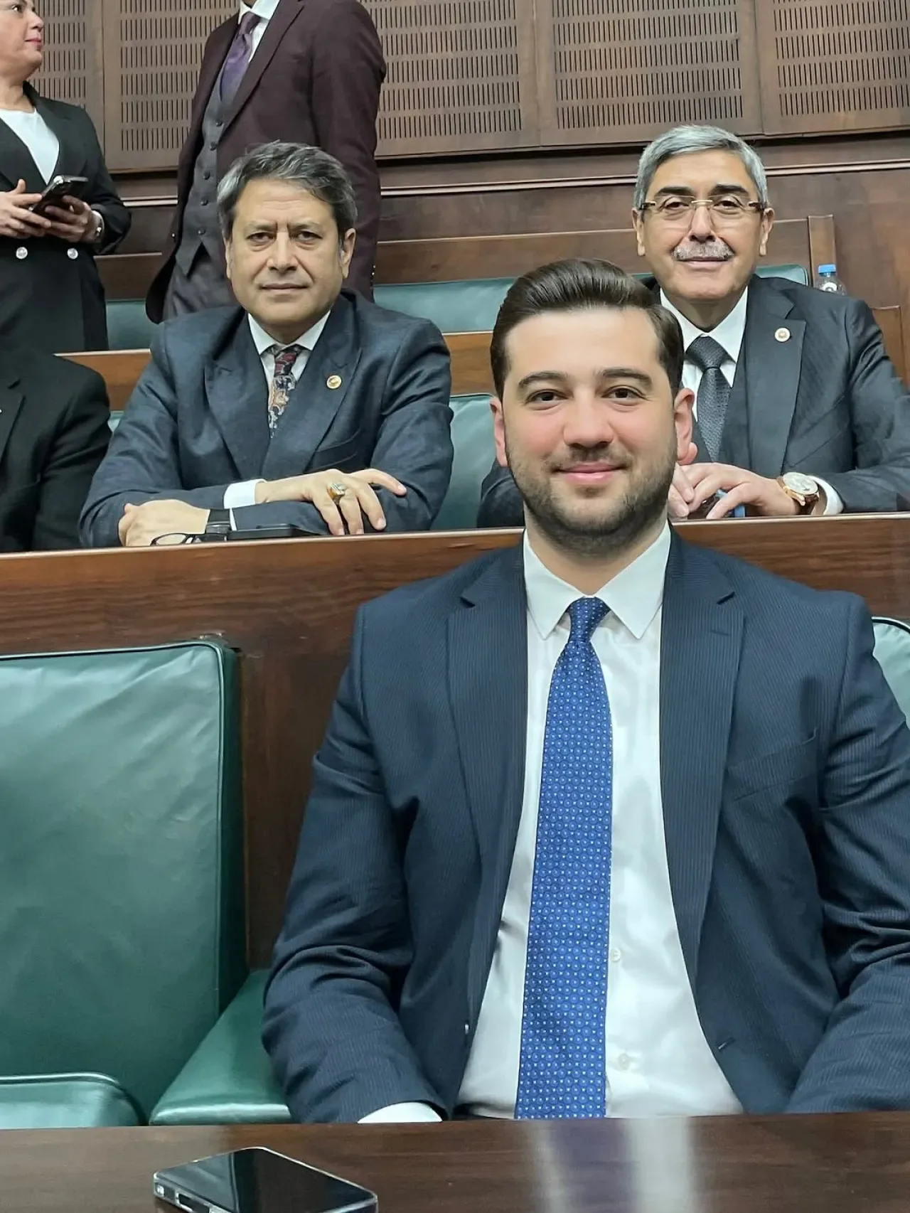 AK Parti Grup Toplantısı'nda Türkiye Yüzyılı Hedefleri Konuşuldu AK Parti Grup Toplantısı'nda Türkiye Yüzyılı Hedefleri Konuşuldu