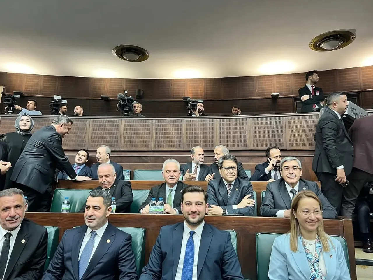 AK Parti Grup Toplantısı İçin Hazırlıklar Tamamlandı AK Parti Grup Toplantısı İçin Hazırlıklar Tamamlandı