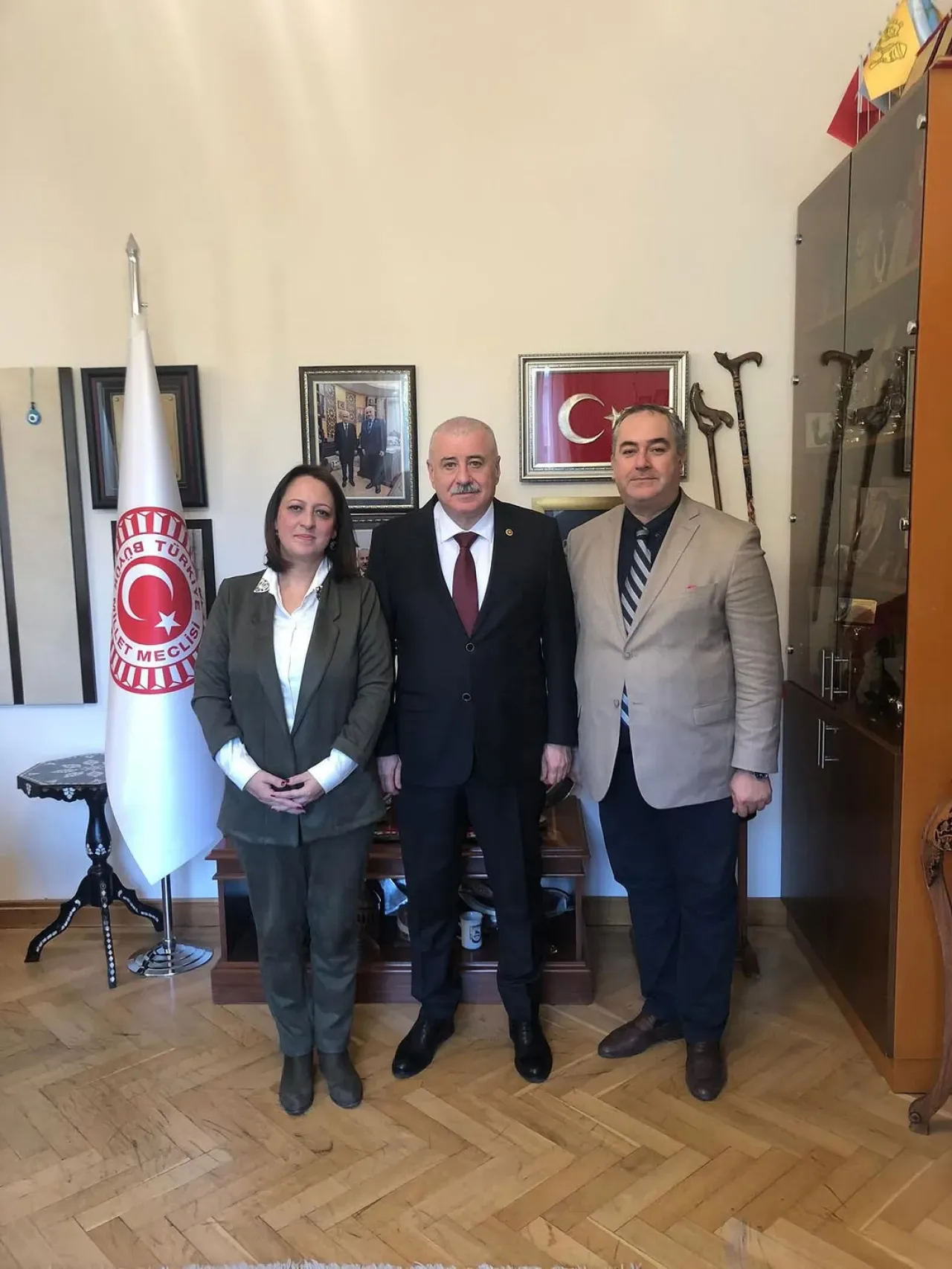 Gaziantep Milletvekili Sermet Atay, Avukat Çift Gürdal'ı Kabul Etti Gaziantep Milletvekili Sermet Atay, Avukat Çift Gürdal'ı Kabul Etti