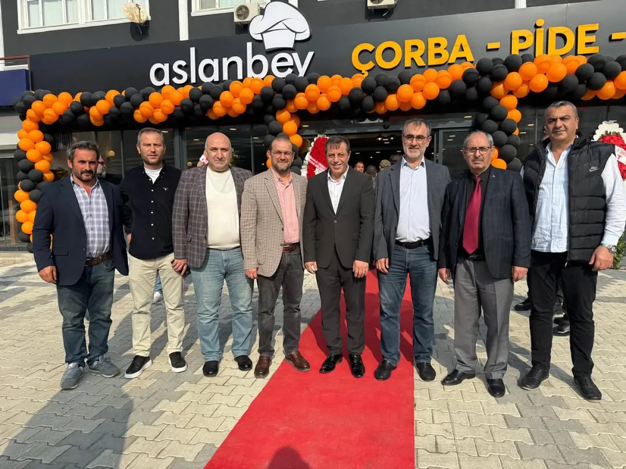 AK Parti Silivri İlçe Teşkilatı, Arslanbey İşletmesi'nin Açılışını Gerçekleştirdi AK Parti Silivri İlçe Teşkilatı, Arslanbey İşletmesi'nin Açılışını Gerçekleştirdi