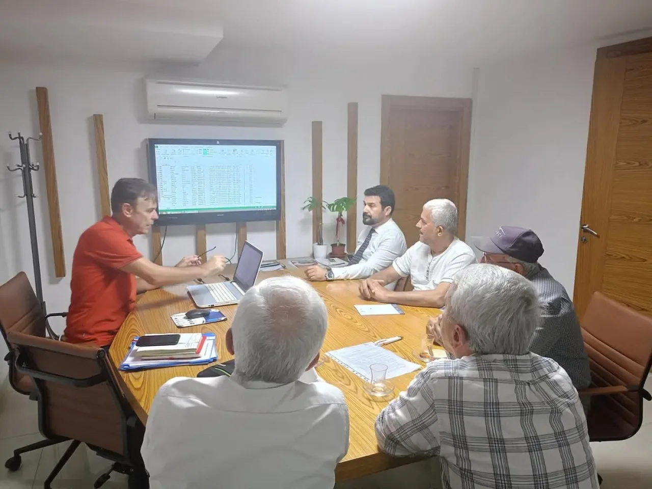 Muratpaşa AK Parti, Mahalle Bazında Üye Tespit Çalışması Gerçekleştirdi Muratpaşa AK Parti, Mahalle Bazında Üye Tespit Çalışması Gerçekleştirdi