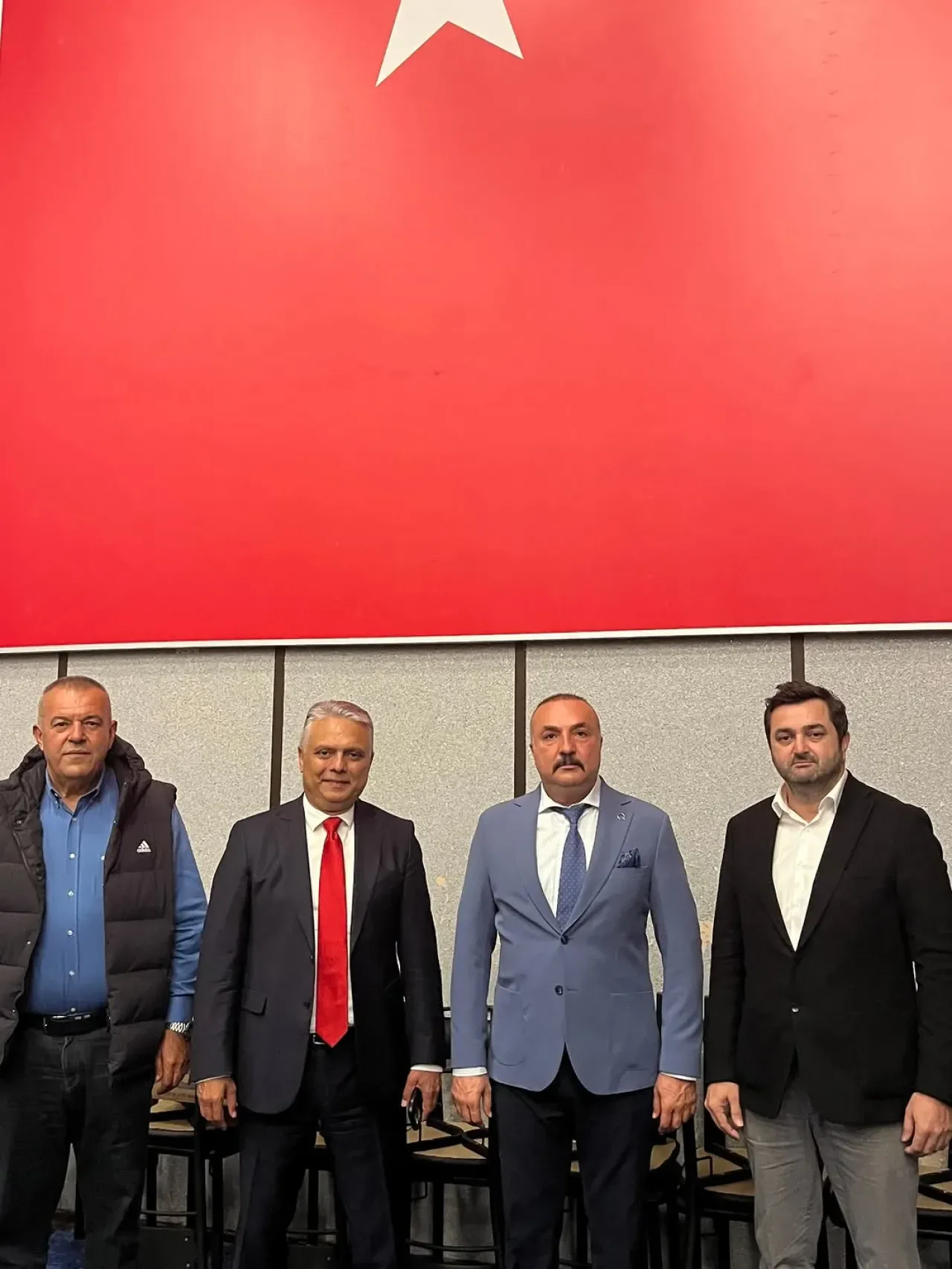 MHP Muratpaşa İlçe Başkanı Ejder Karagöz, Belediye Meclis Toplantısına Katıldı MHP Muratpaşa İlçe Başkanı Ejder Karagöz, Belediye Meclis Toplantısına Katıldı