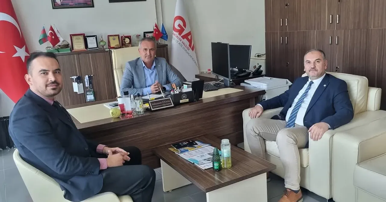 Kumluca TSO ile Antalya Valiliği Arasında İş Birliği Görüşmesi Kumluca TSO ile Antalya Valiliği Arasında İş Birliği Görüşmesi