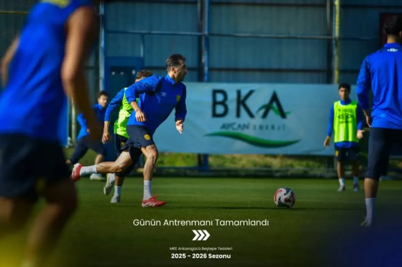MKE Ankaragücü, 5 Kasım 2025'te Beştepe'de Saha Başında MKE Ankaragücü, 5 Kasım 2025'te Beştepe'de Saha Başında
