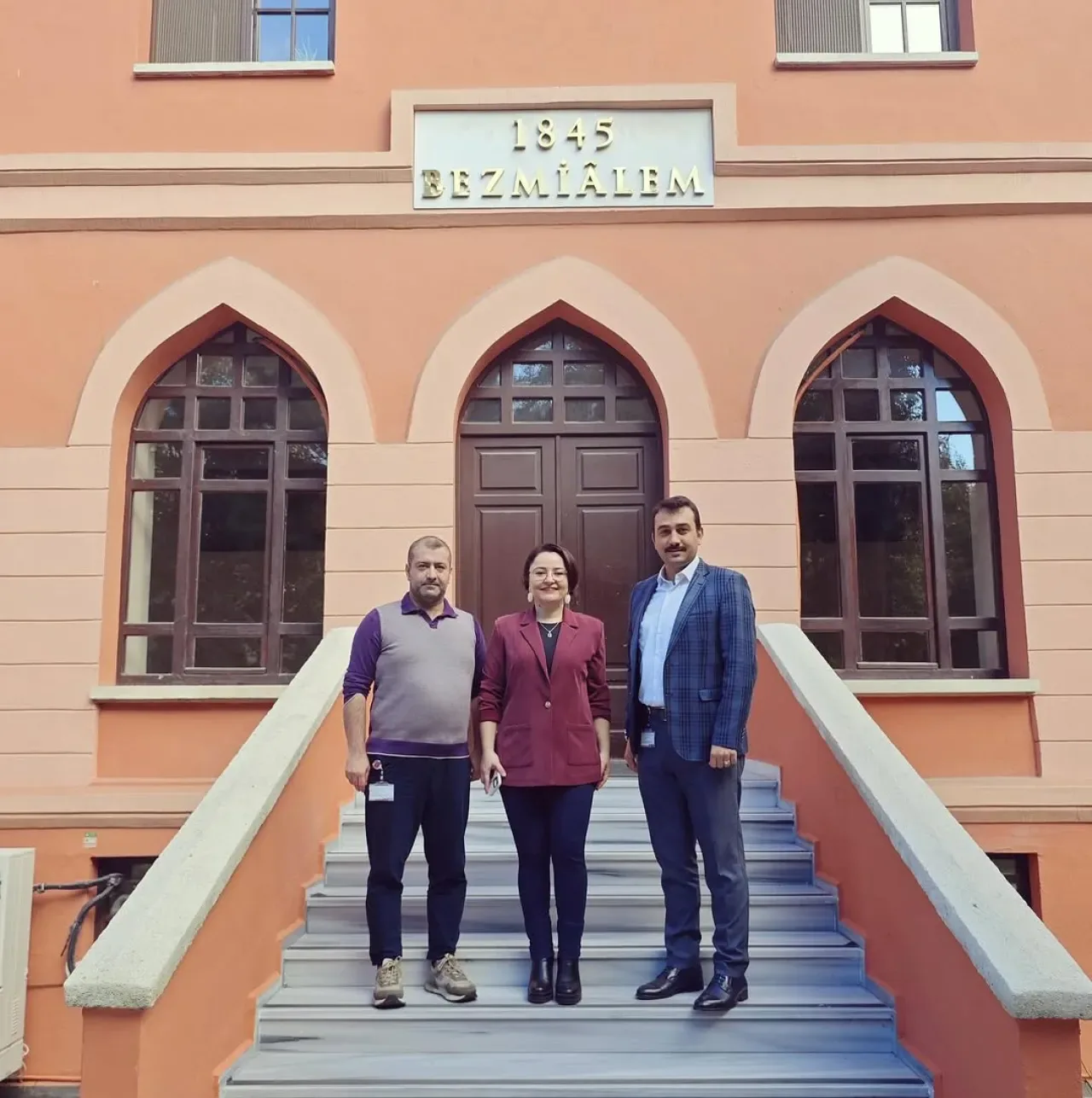 Bezmialem Vakıf Üniversitesi'nde Fikri Mülkiyet ve Patent Süreçleri Geliştiriliyor Bezmialem Vakıf Üniversitesi'nde Fikri Mülkiyet ve Patent Süreçleri Geliştiriliyor