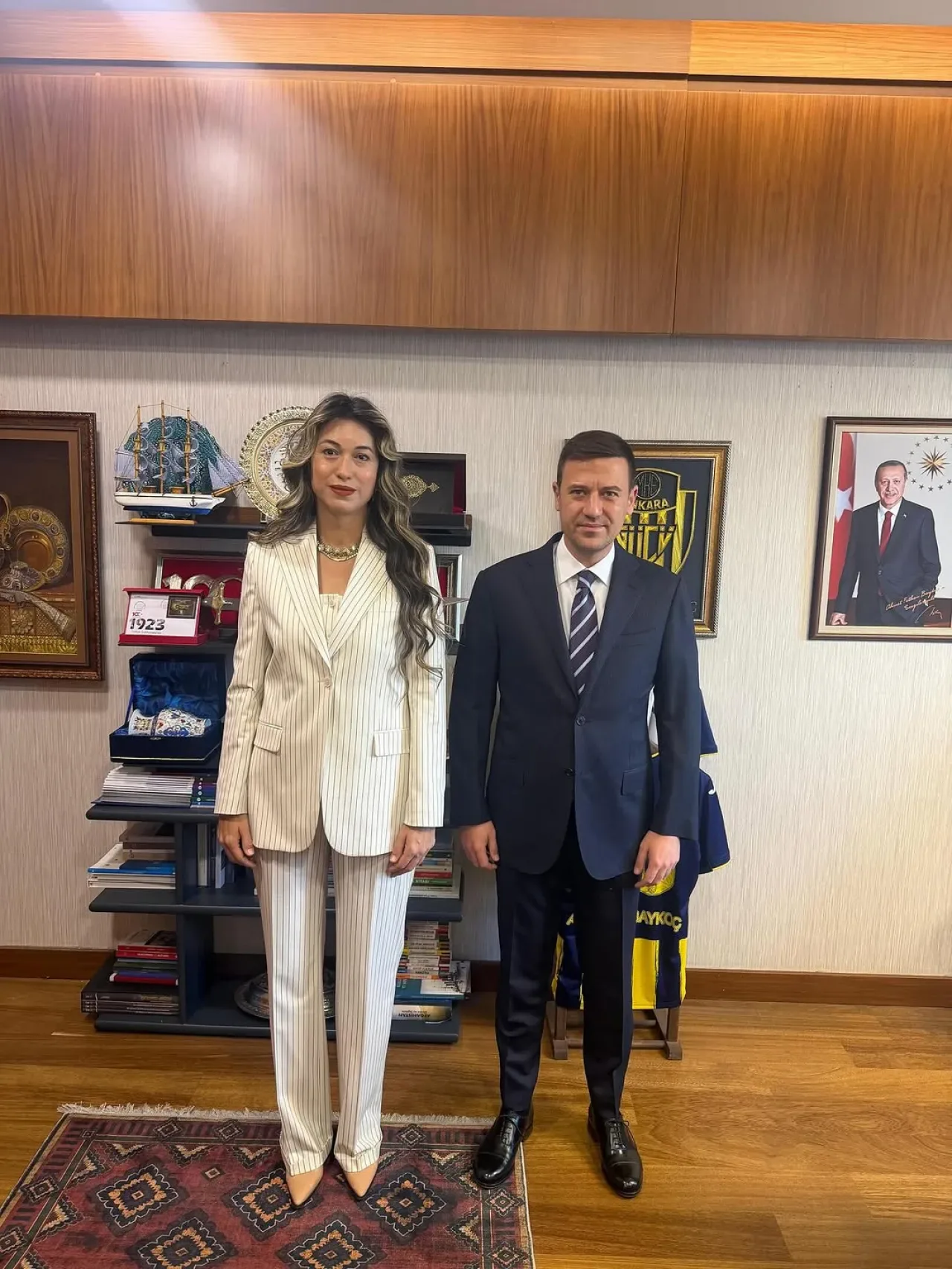 Gölbaşı İlçe Milli Eğitim Müdürü Yılmaz, Milletvekili Baykoç'u Ziyaret Etti Gölbaşı İlçe Milli Eğitim Müdürü Yılmaz, Milletvekili Baykoç'u Ziyaret Etti