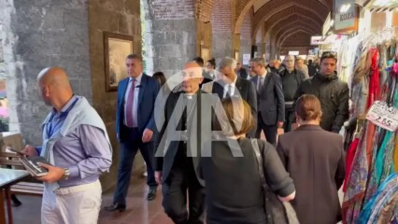 Papa'nın Türkiye Ziyareti Öncesinde Vatikan Heyeti Bursa'da Papa'nın Türkiye Ziyareti Öncesinde Vatikan Heyeti Bursa'da