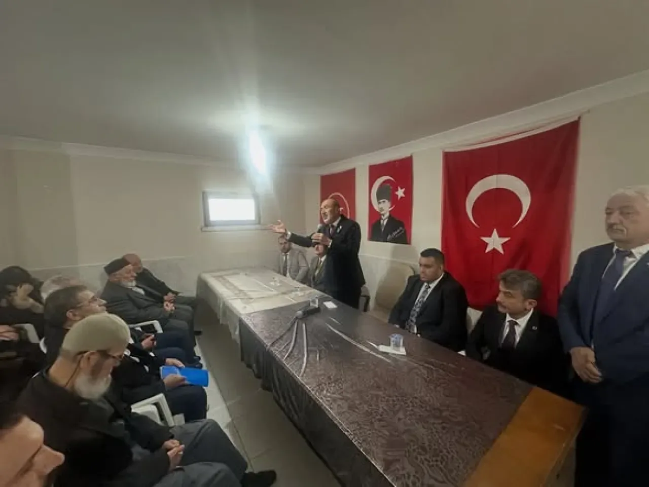 Milliyetçi Hareket Partisi Teşkilatları Türkiye Genelinde Halkla Buluşuyor Milliyetçi Hareket Partisi Teşkilatları Türkiye Genelinde Halkla Buluşuyor