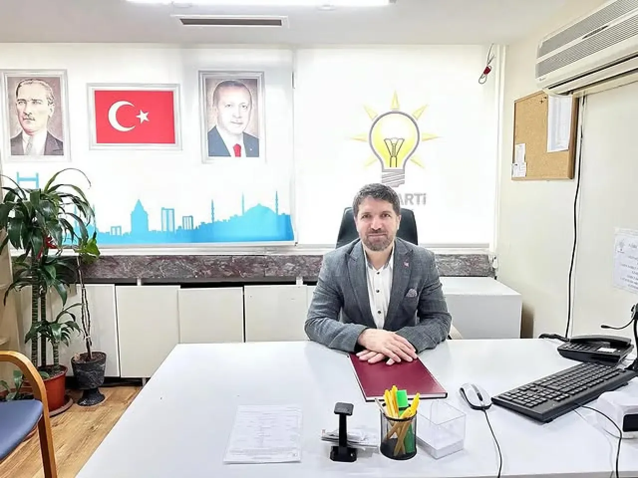 AK Parti Şişli İlçe Teşkilatı'nda Nöbetçi Yönetim Kurulu Üyesi Görevde AK Parti Şişli İlçe Teşkilatı'nda Nöbetçi Yönetim Kurulu Üyesi Görevde
