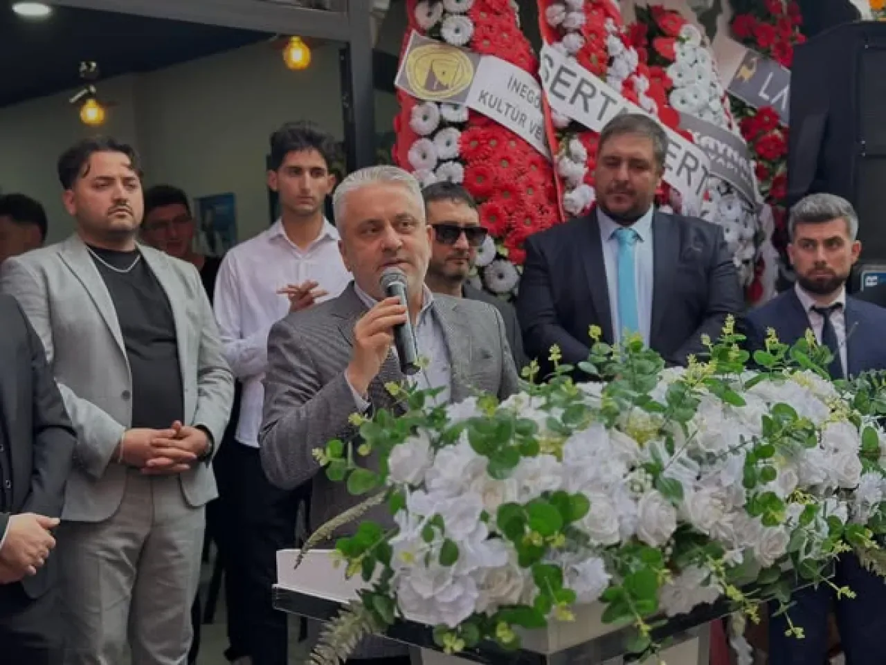 İnegöl Dernekler Federasyonu'nun Yeni Hizmet Binası Açıldı İnegöl Dernekler Federasyonu'nun Yeni Hizmet Binası Açıldı