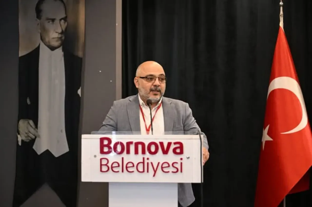 Bornova'da Engelli Politikaları Çalıştayı ile Erişilebilir Kent Hedefi Bornova'da Engelli Politikaları Çalıştayı ile Erişilebilir Kent Hedefi
