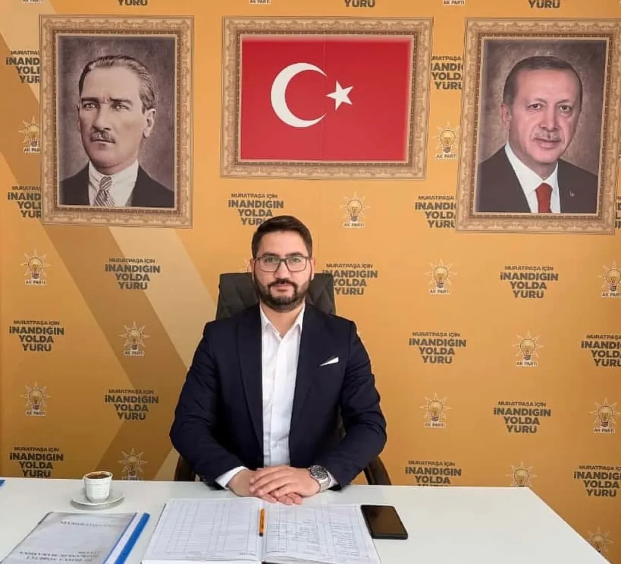 Muratpaşa AK Parti İlçe Başkanlığı'nda Nöbetçi Başkanlık Görevi Muratpaşa AK Parti İlçe Başkanlığı'nda Nöbetçi Başkanlık Görevi