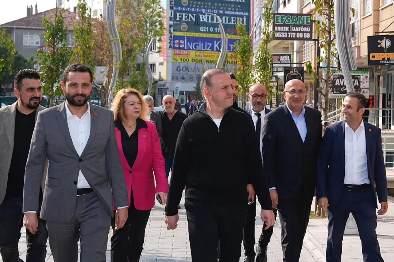 Sancaktepe Belediye Başkanı Alper Yeğin, Sarıgazi Metro Çalışmalarını Yerinde Denetledi Sancaktepe Belediye Başkanı Alper Yeğin, Sarıgazi Metro Çalışmalarını Yerinde Denetledi
